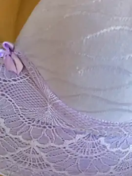 Snapshot of fernandasweet chatting on 01-17-25, 08:00 fernandasweet online show from 01-17-25, 08:00