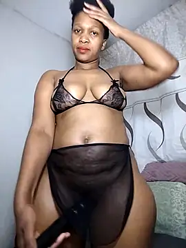 Snapshot of Curvy_sluty chatting on 03-17-25, 05:27 Curvy sluty online show from 03-17-25, 05:27