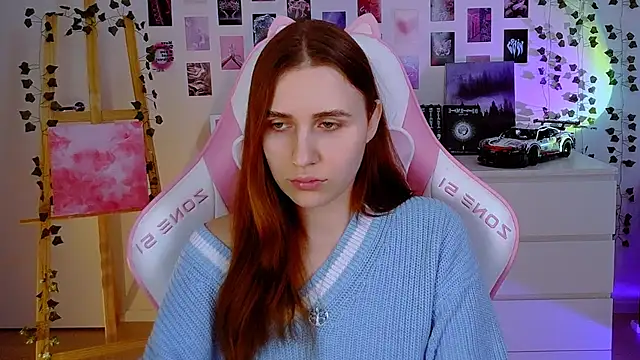 AliceCharmy online show from 01-26-25, 11:06