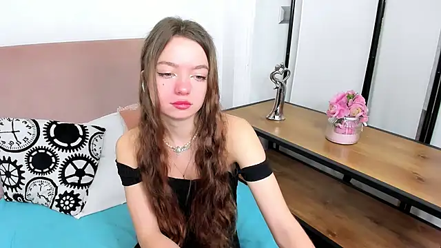 GraceLips online show from 01-29-25, 11:20