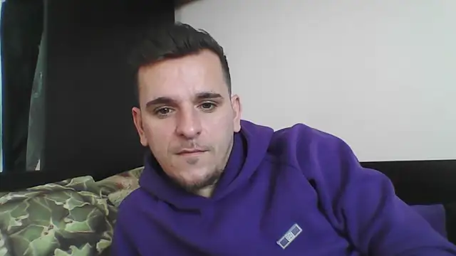 Huge cock22cm online show from 01-29-25, 08:40