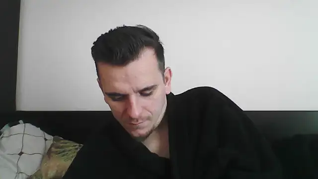 Huge cock22cm online show from 03-18-25, 08:25