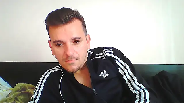 Huge cock22cm online show from 10-29-25, 06:26