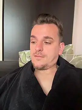 Huge cock22cm online show from 06-06-26, 09:25