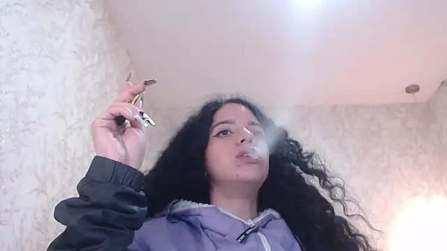 Snapshot of EmmaCowperr chatting on 01-07-25, 03:35 EmmaCowperr online show from 01-07-25, 03:35