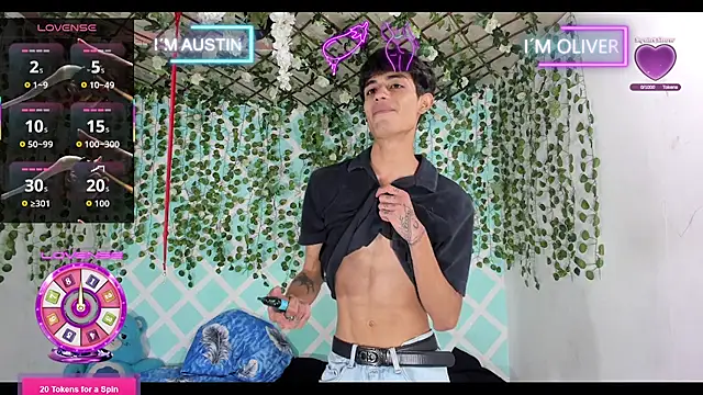 Snapshot of oliverhot2005 chatting on 11-27-25, 05:26 oliverhot2005 online show from 11-27-25, 05:26