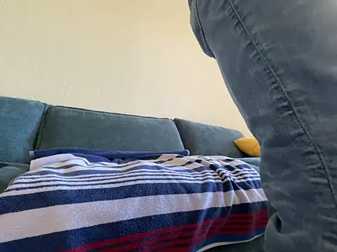 mouser21212 online show from 04-05-26, 05:43