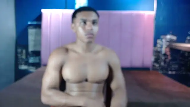 Snapshot of SexyBigCock01 chatting on 01-30-25, 12:16 SexyBigCock01 online show from 01-30-25, 12:16