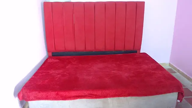 Snapshot of SexyBigCock01 chatting on 03-20-25, 06:09 SexyBigCock01 online show from 03-20-25, 06:09