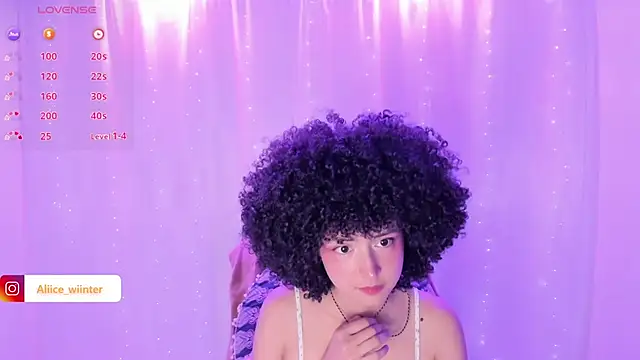 Alice winter  online show from 02-24-25, 09:09