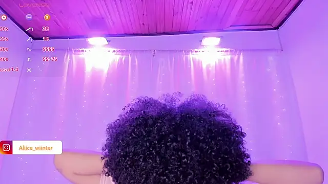 Alice winter  online show from 03-17-25, 07:15