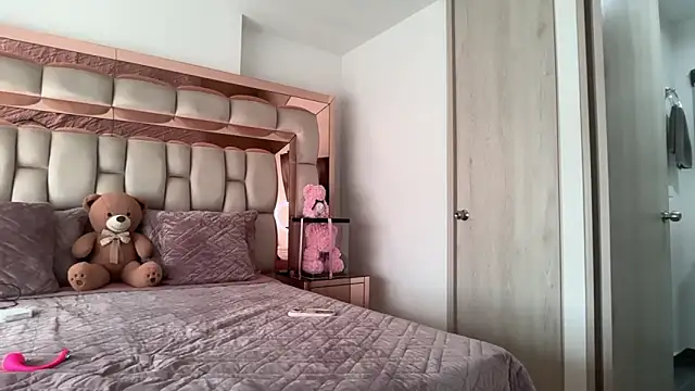 candy-sam28 online show from 02-26-26, 08:19