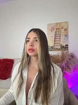 Ashleyjenner  online show from 02-20-26, 12:05