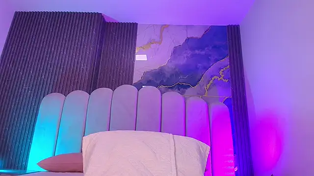 hot dione online show from 01-07-26, 07:16