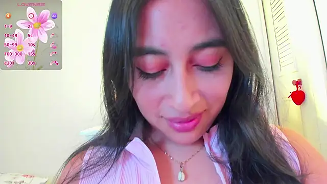 Snapshot of LisaHadwin chatting on 09-23-25, 06:55 LisaHadwin online show from 09-23-25, 06:55