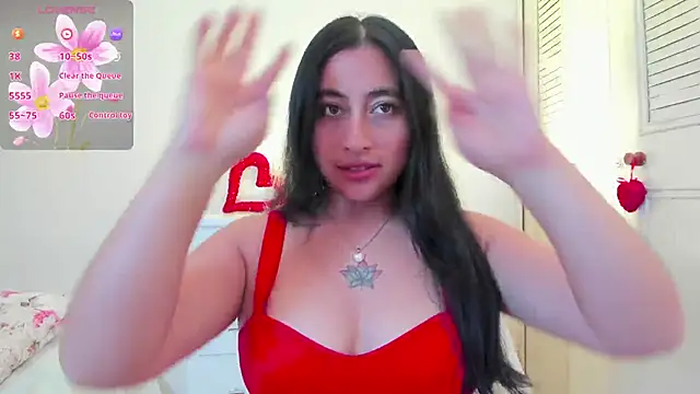 Snapshot of LisaHadwin chatting on 10-01-25, 07:20 LisaHadwin online show from 10-01-25, 07:20