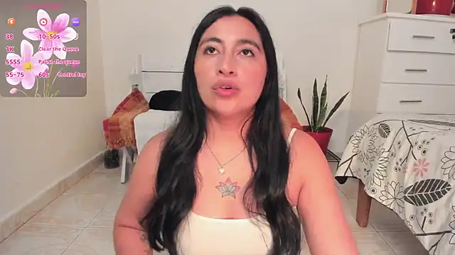 Snapshot of LisaHadwin chatting on 10-27-25, 08:46 LisaHadwin online show from 10-27-25, 08:46