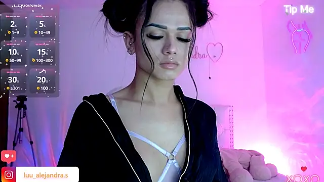 alee lenoxx online show from 01-27-25, 11:00