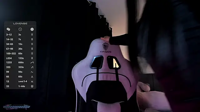 Snapshot of satanbabee chatting on 07-14-26, 02:05 satanbabee online show from 07-14-26, 02:05