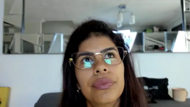 karlina charlotte1 online show from 03-17-25, 12:25