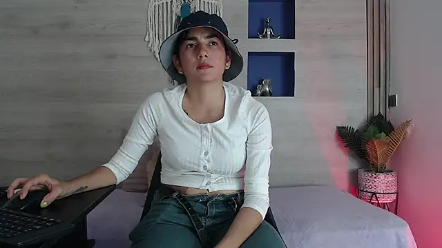 Dakotagloss online show from 05-16-26, 09:46