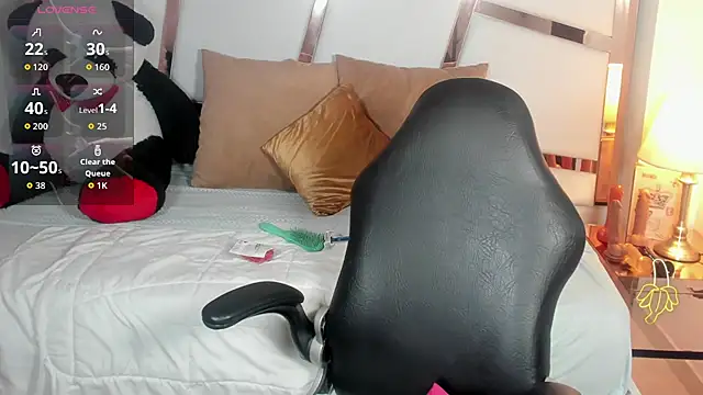 lizzy jooss online show from 03-15-26, 01:39