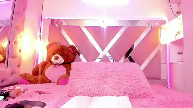 Scarlett-Bonnet online show from 03-22-25, 07:15