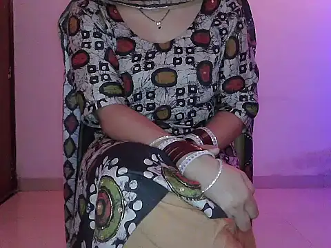 AMBIKA-MISHRA99 online show from 10-31-25, 09:54