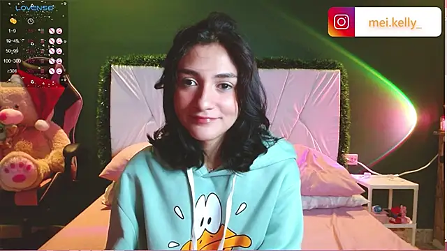 Mei Kelly online show from 12-15-24, 10:50