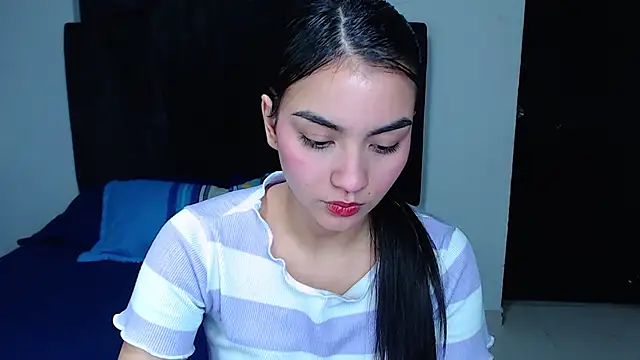 Ariel Zeo1 online show from 03-26-26, 07:19