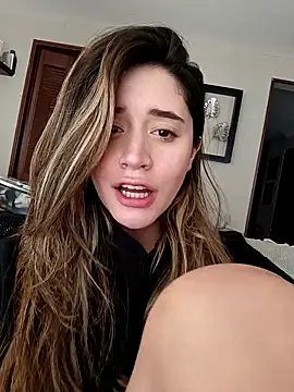 Snapshot of maliciaworld chatting on 02-02-25, 08:08 maliciaworld online show from 02-02-25, 08:08