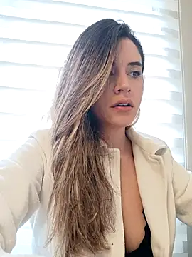 Snapshot of maliciaworld chatting on 02-15-25, 05:07 maliciaworld online show from 02-15-25, 05:07