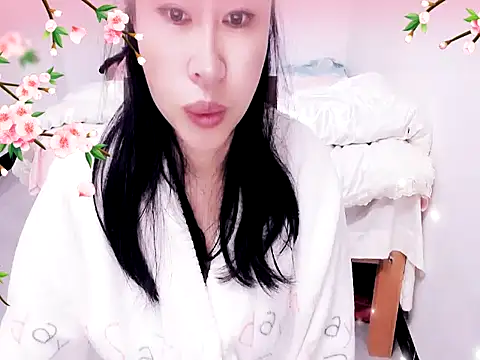 Snapshot of xiaoxuer chatting on 02-16-25, 04:53 xiaoxuer online show from 02-16-25, 04:53