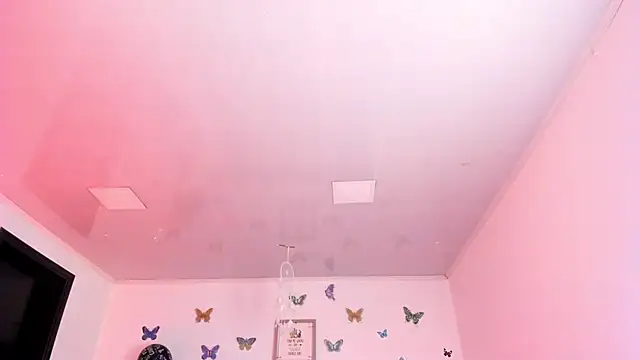 Snapshot of Aylinn_diaz chatting on 02-15-25, 11:58 Aylinn diaz online show from 02-15-25, 11:58