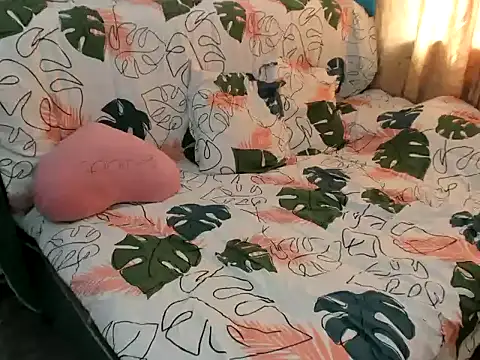 MonicaGarcia  online show from 09-23-25, 02:53