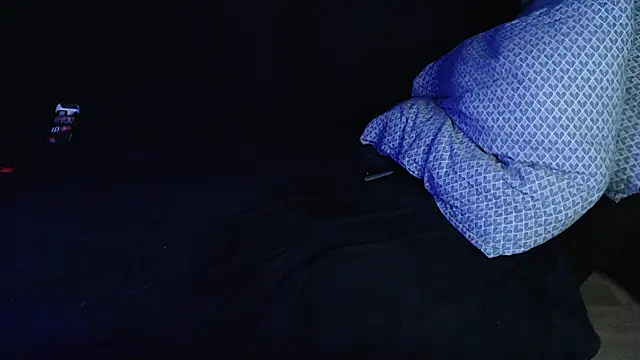 Snapshot of axxxturel chatting on 12-19-24, 12:34 axxxturel online show from 12-19-24, 12:34