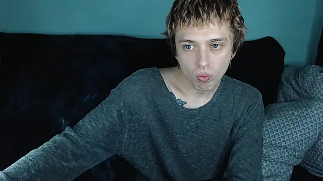 Snapshot of axxxturel chatting on 01-09-25, 10:20 axxxturel online show from 01-09-25, 10:20