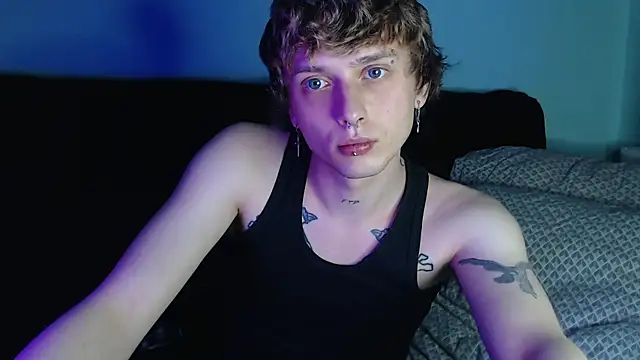 Snapshot of axxxturel chatting on 03-18-25, 09:43 axxxturel online show from 03-18-25, 09:43