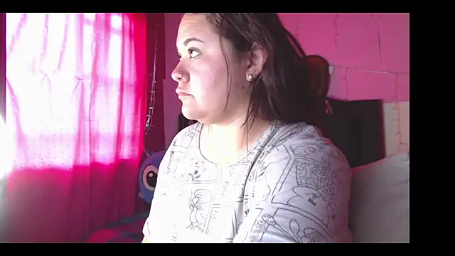 NikkiRous  online show from 04-04-26, 03:42