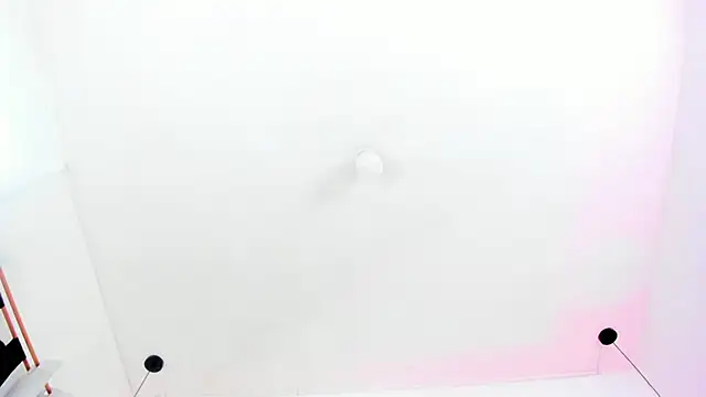 Emily Gil1 online show from 02-01-25, 01:41