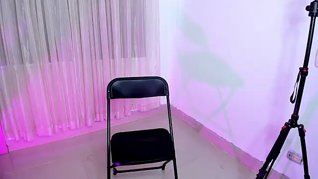 vale kross online show from 04-08-26, 02:39