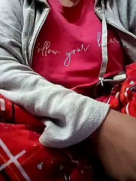 Snapshot of Im_Cute chatting on 12-08-24, 07:26 Im Cute online show from 12-08-24, 07:26