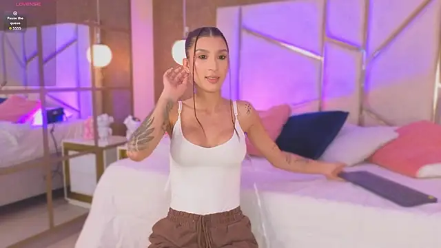 AilishBenson online show from 02-20-26, 07:47