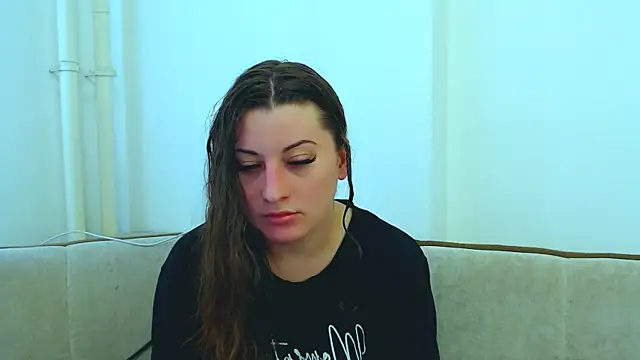 Helen Adams  online show from 03-10-25, 12:48