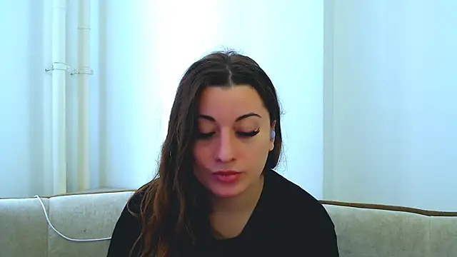 Helen Adams  online show from 03-17-25, 06:29