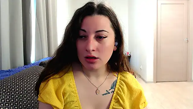 Helen Adams  online show from 05-11-26, 05:35
