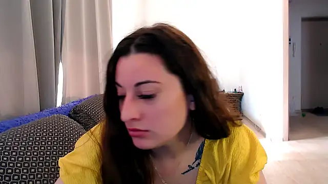 Snapshot of Helen_Adams_ chatting on 06-09-26, 05:52 Helen Adams online show from 06-09-26, 05:52