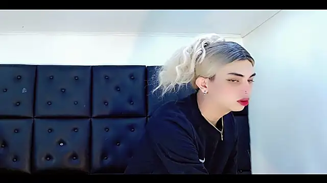 Daniela Pink  online show from 03-01-26, 08:11