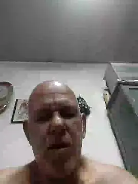 FabiQuilmes online show from 12-31-24, 12:11