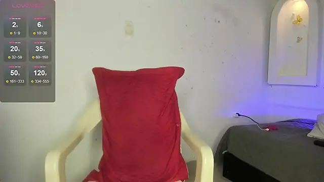 Snapshot of Tahira_21_ chatting on 01-17-25, 10:23 Tahira 21 online show from 01-17-25, 10:23